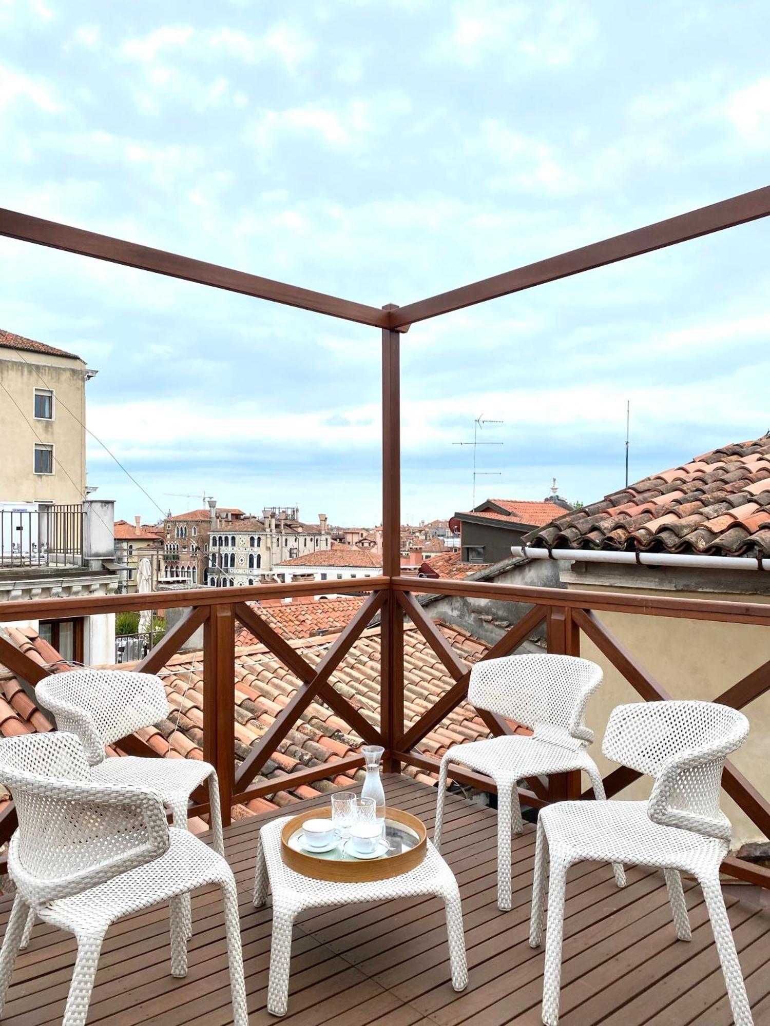 Roof-Top Terrace Vicino San Marco E Canale Grande Apartamento Veneza Exterior foto